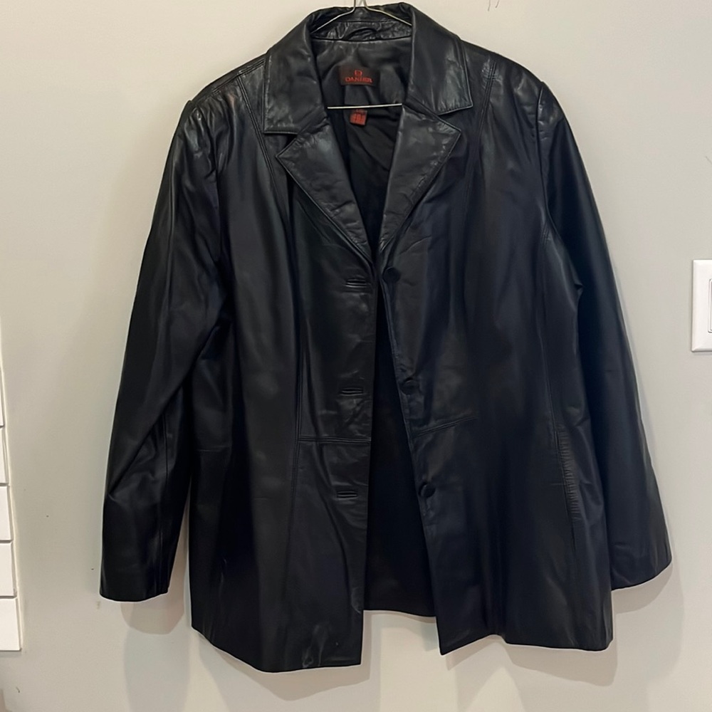 DANIER Black Leather Blazer Style Jacket